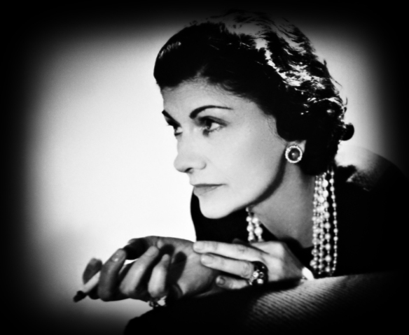 Coco Chanel (1912) #CocoChanel Visit espritdegabrielle.com, L'héritage de Coco  Chanel #espritdegabriel…